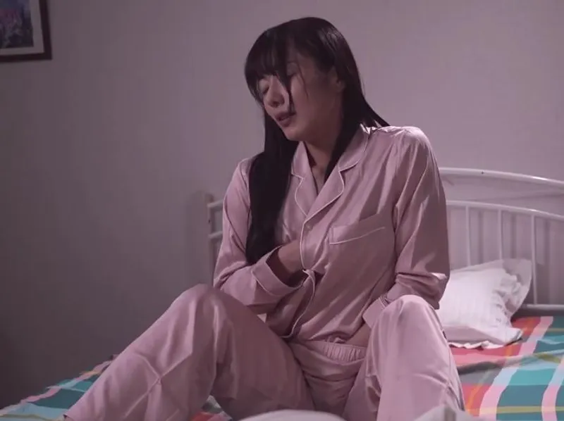 Tự sướng hàng đêm vì ông xã bỏ bê, bà xã quyết định tìm đến ứng dụng hèn hò